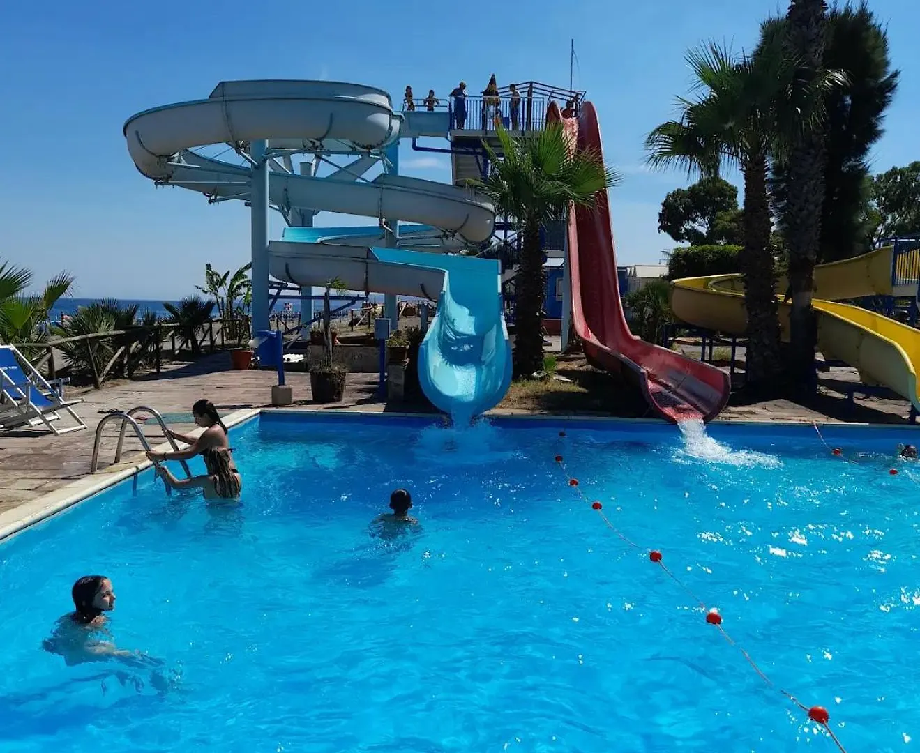 Sea View 2 Bedroom Vacation Apartment Giardini Naxos