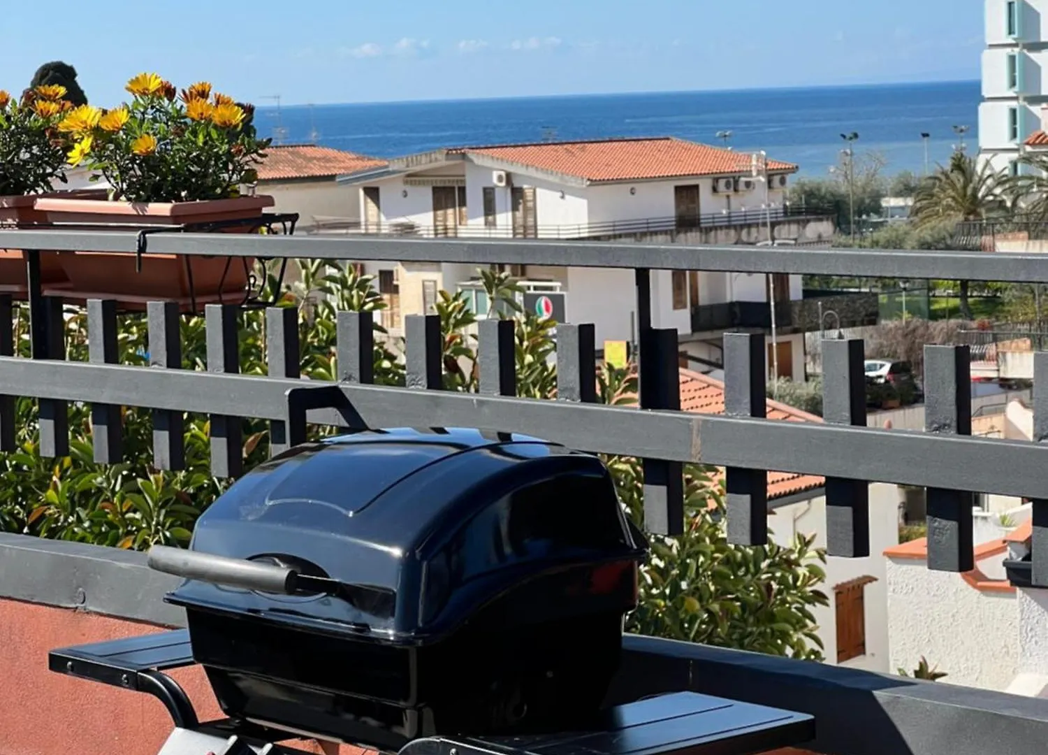 Sea View 2 Bedroom Vacation Apartment Giardini Naxos 0*,
